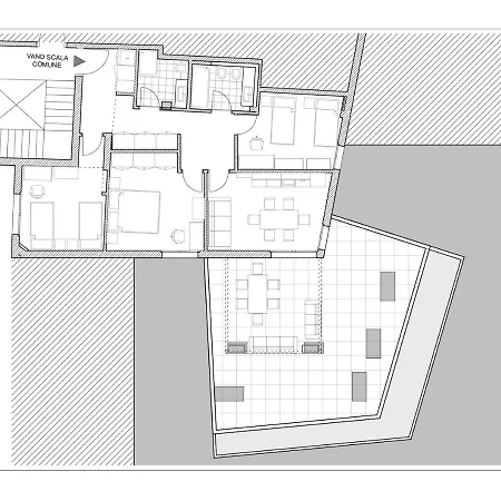 C-apartment Zabarella Terrace アパート *